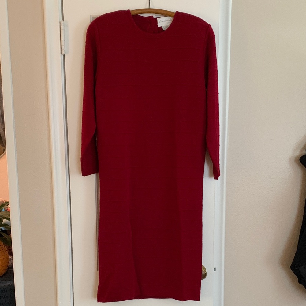 Schrader brand ladies red sweater dress (with shoulder pads! ☺️), size 10